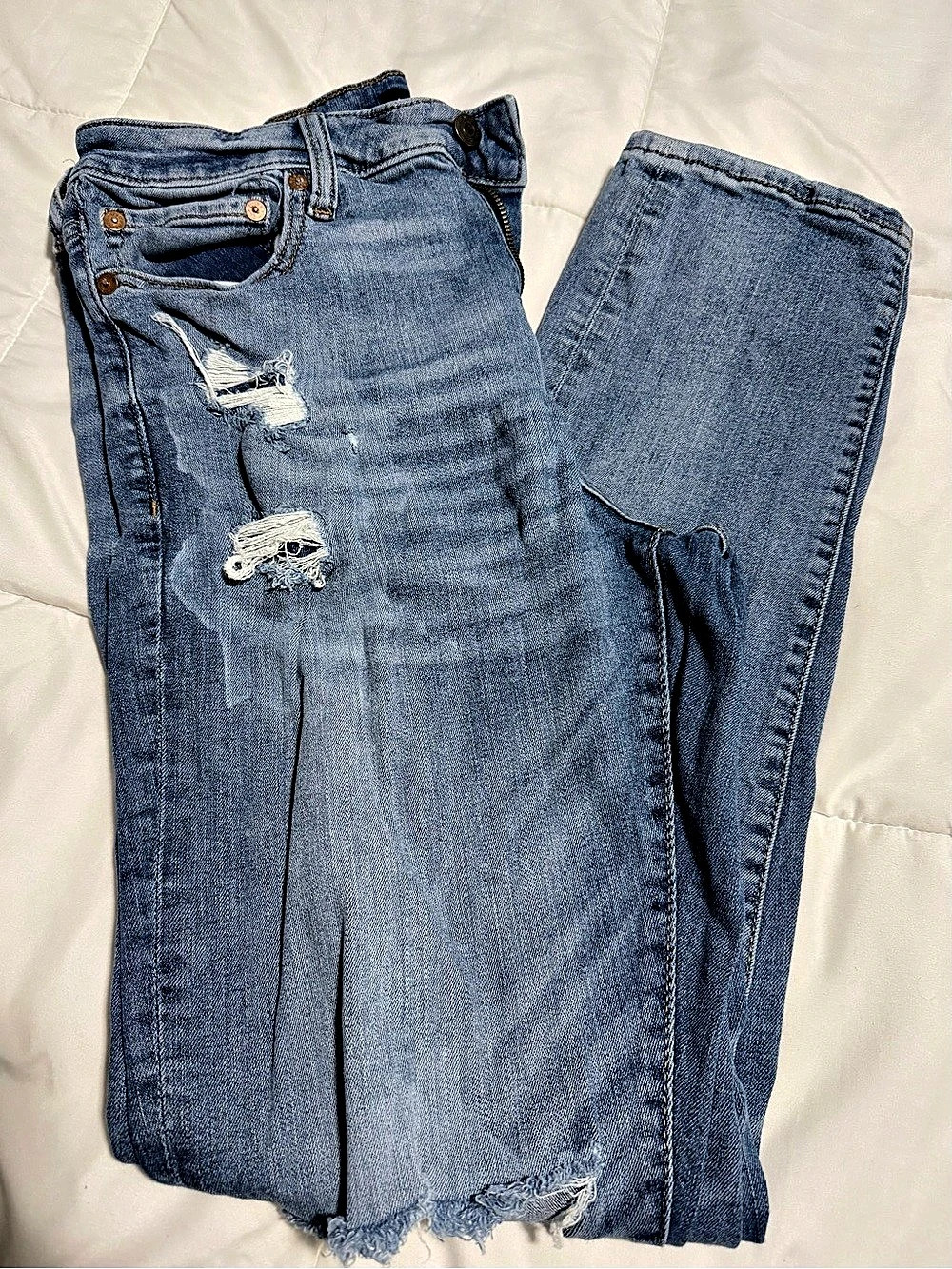 aeropostale Athletic Skinny Distressed Boot Cut Jeans in Blue Waist 3/2